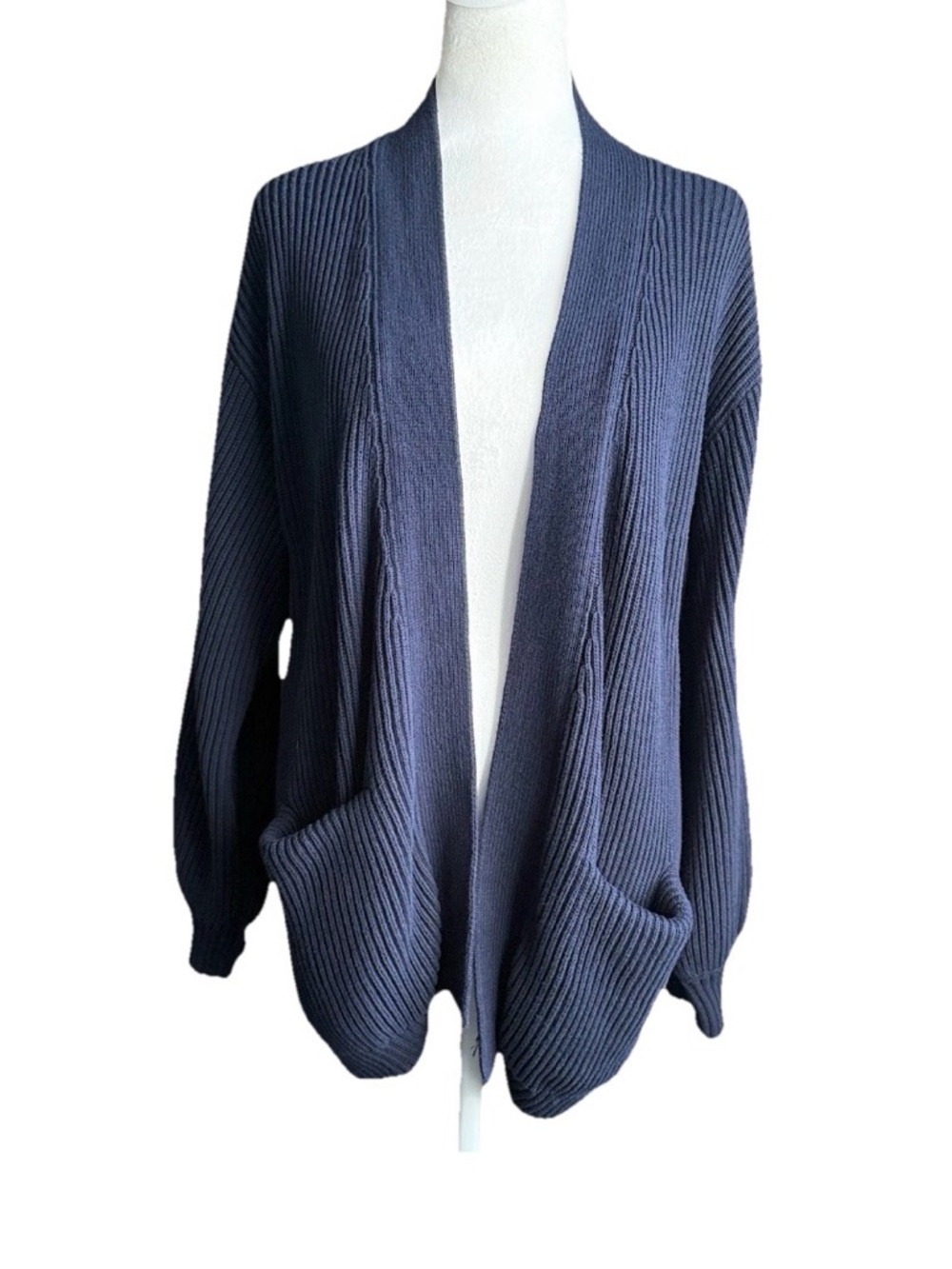 Quince 100% Organic Cotton Oversized Cardigan Womens M Navy Blue Open Front Cozy